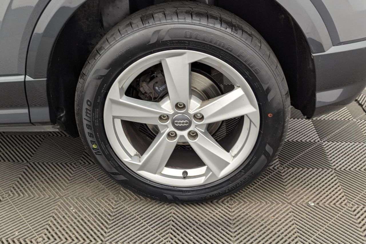 2017 AUDI Q2 2017 AUDI Q2