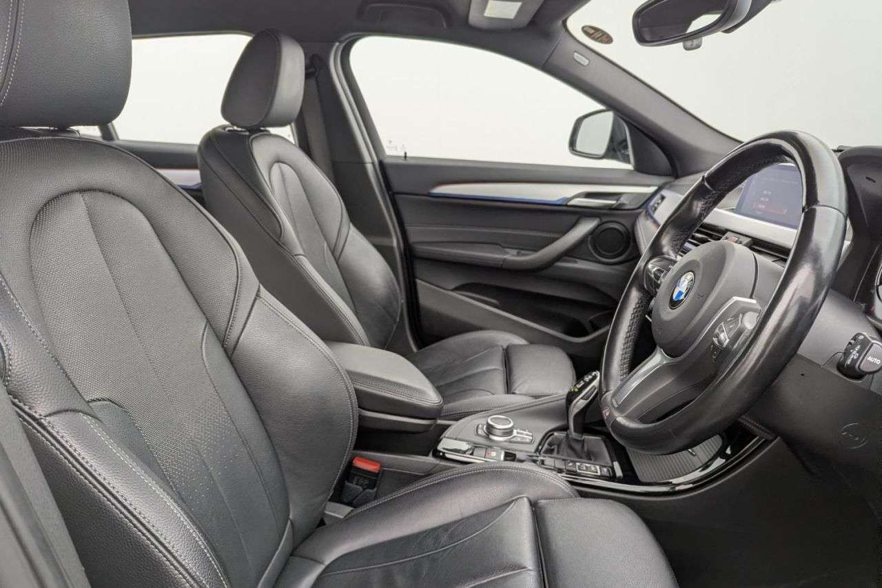 A 2022 BMW X2 2.0 20i M Sport SUV 5dr Petrol DCT sDrive Euro 6 (s/s) (178 ps) Award Winni A 2022 BMW X2 2.0 20i M Sport SUV 5dr Petrol DCT sDrive Euro 6 (s/s) (178 ps) Award Winni