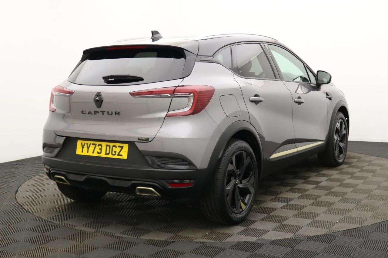 2023 RENAULT CAPTUR 2023 RENAULT CAPTUR