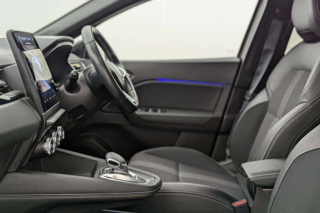 2023 RENAULT CAPTUR 2023 RENAULT CAPTUR