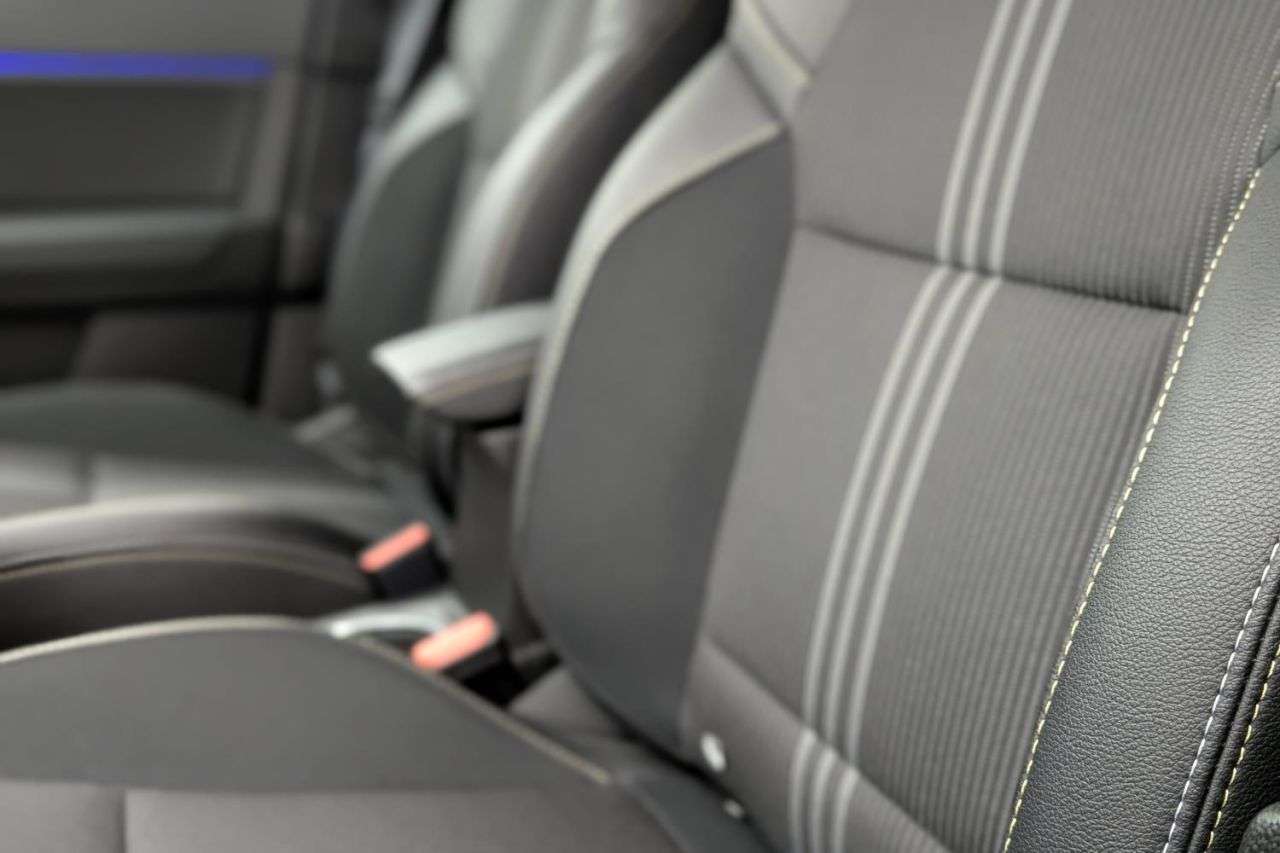 2023 RENAULT CAPTUR 2023 RENAULT CAPTUR