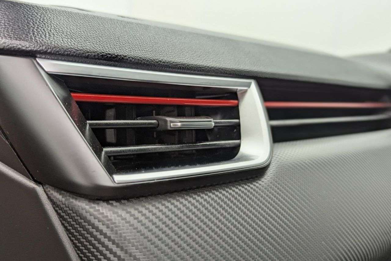 2019 RENAULT CLIO 2019 RENAULT CLIO