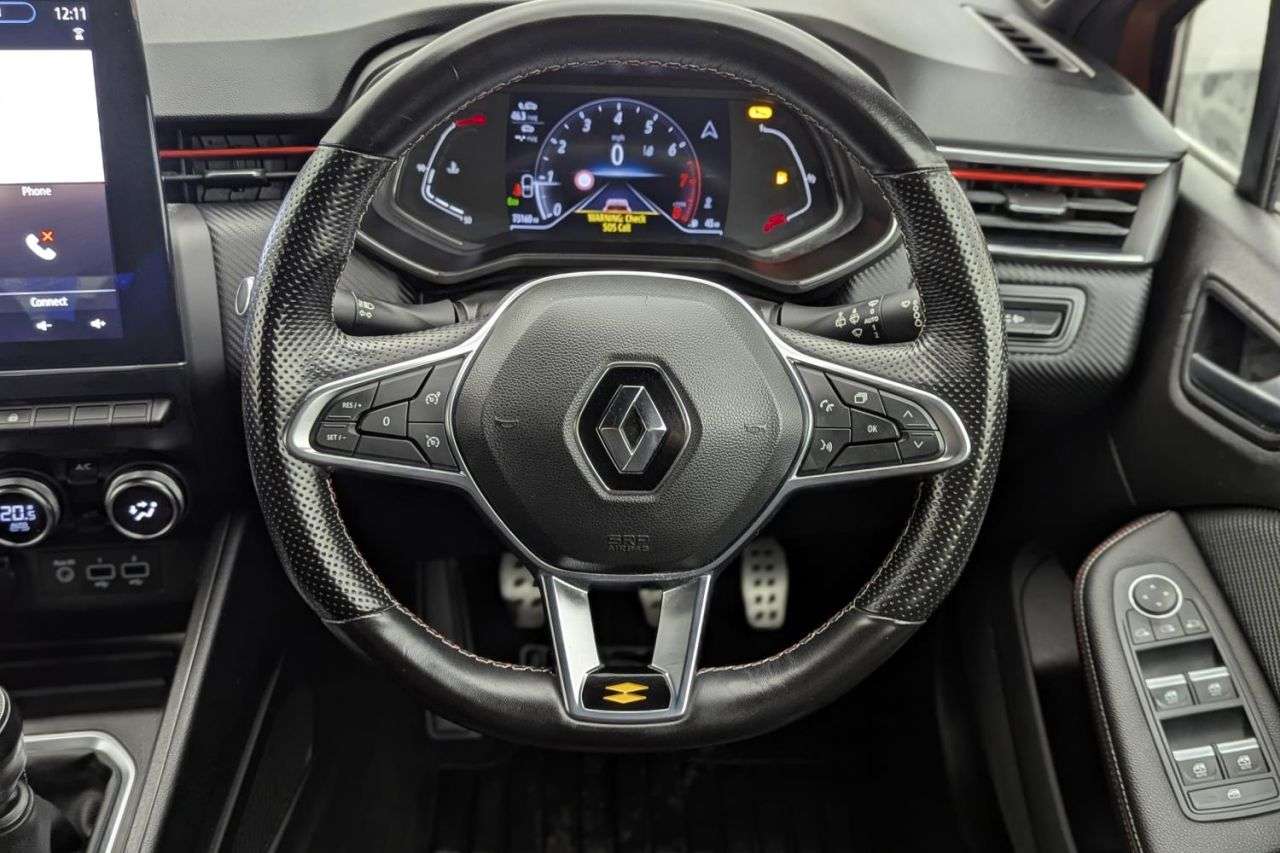 2019 RENAULT CLIO 2019 RENAULT CLIO