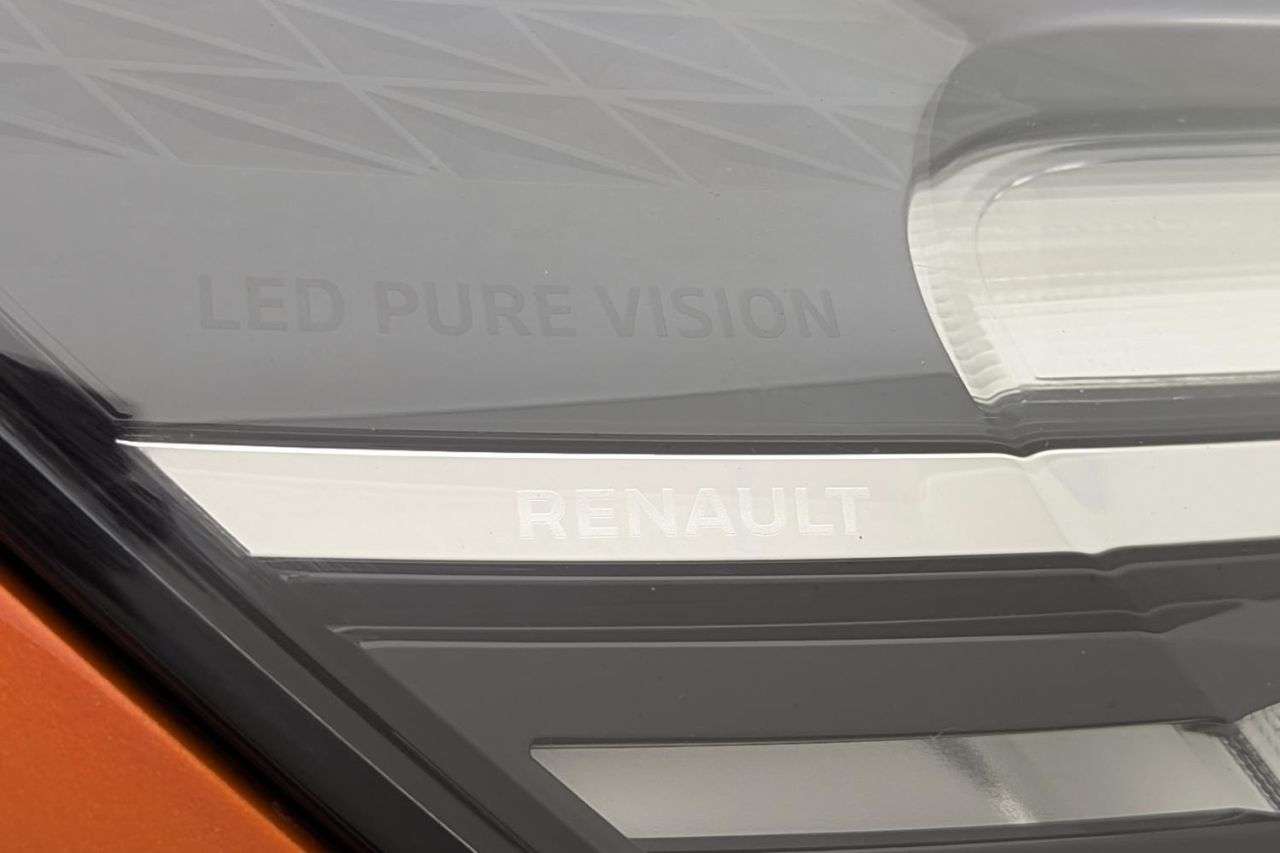 2019 RENAULT CLIO 2019 RENAULT CLIO