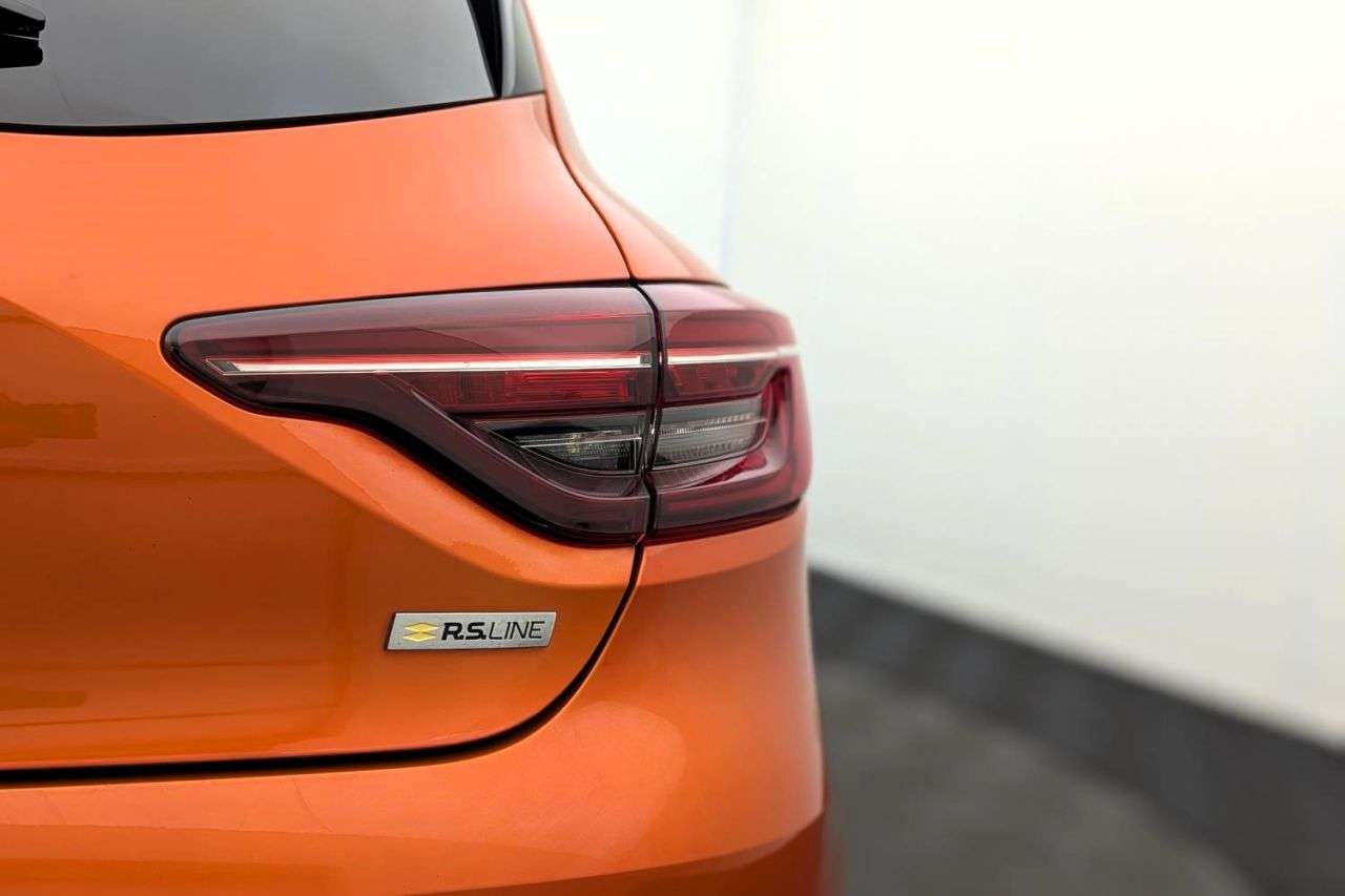 2019 RENAULT CLIO 2019 RENAULT CLIO