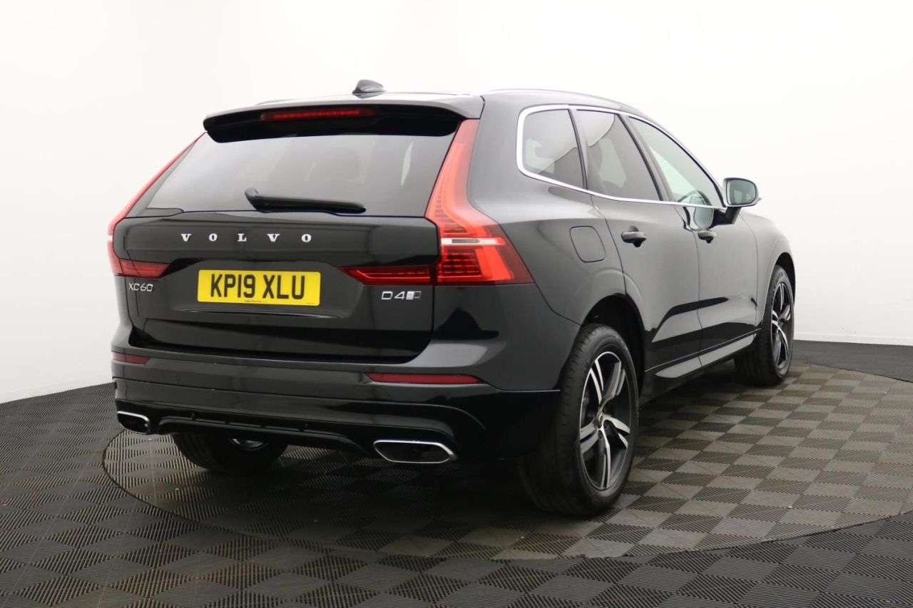 2019 VOLVO XC60 2019 VOLVO XC60