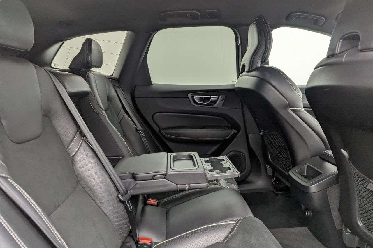 2019 VOLVO XC60 2019 VOLVO XC60