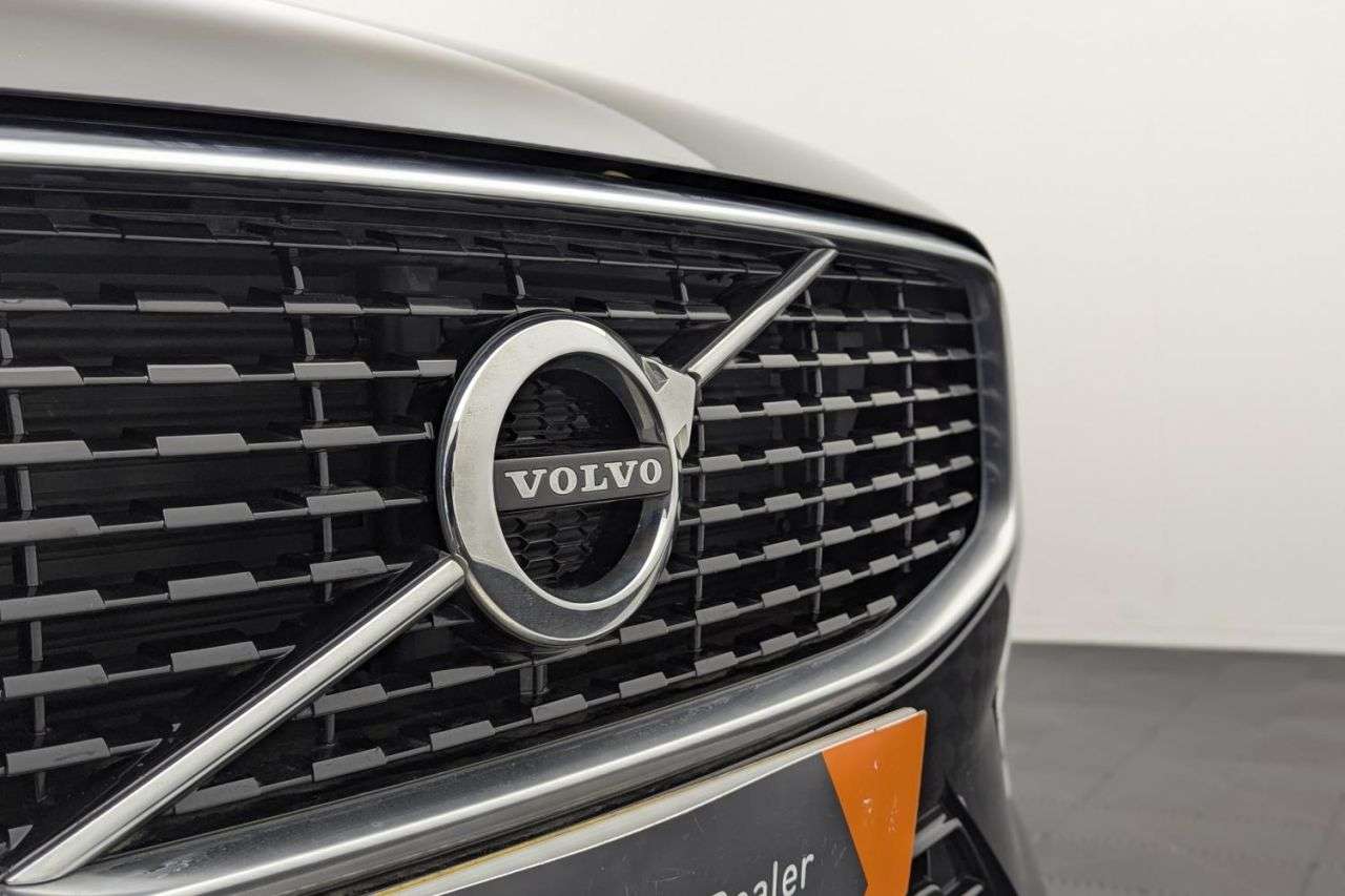 2019 VOLVO XC60 2019 VOLVO XC60