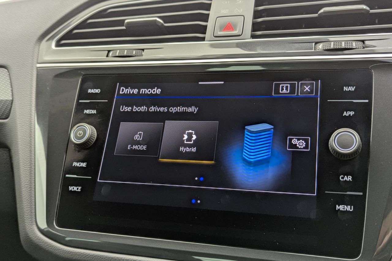 2023 VOLKSWAGEN TIGUAN 2023 VOLKSWAGEN TIGUAN