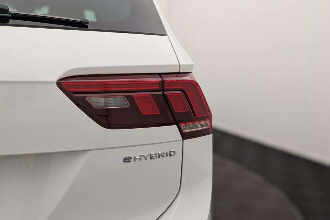 2023 VOLKSWAGEN TIGUAN 2023 VOLKSWAGEN TIGUAN