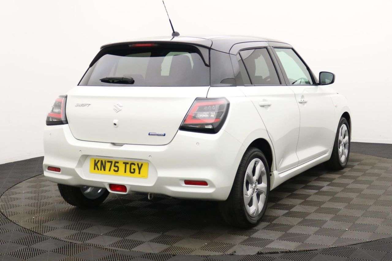2025 SUZUKI SWIFT 2025 SUZUKI SWIFT
