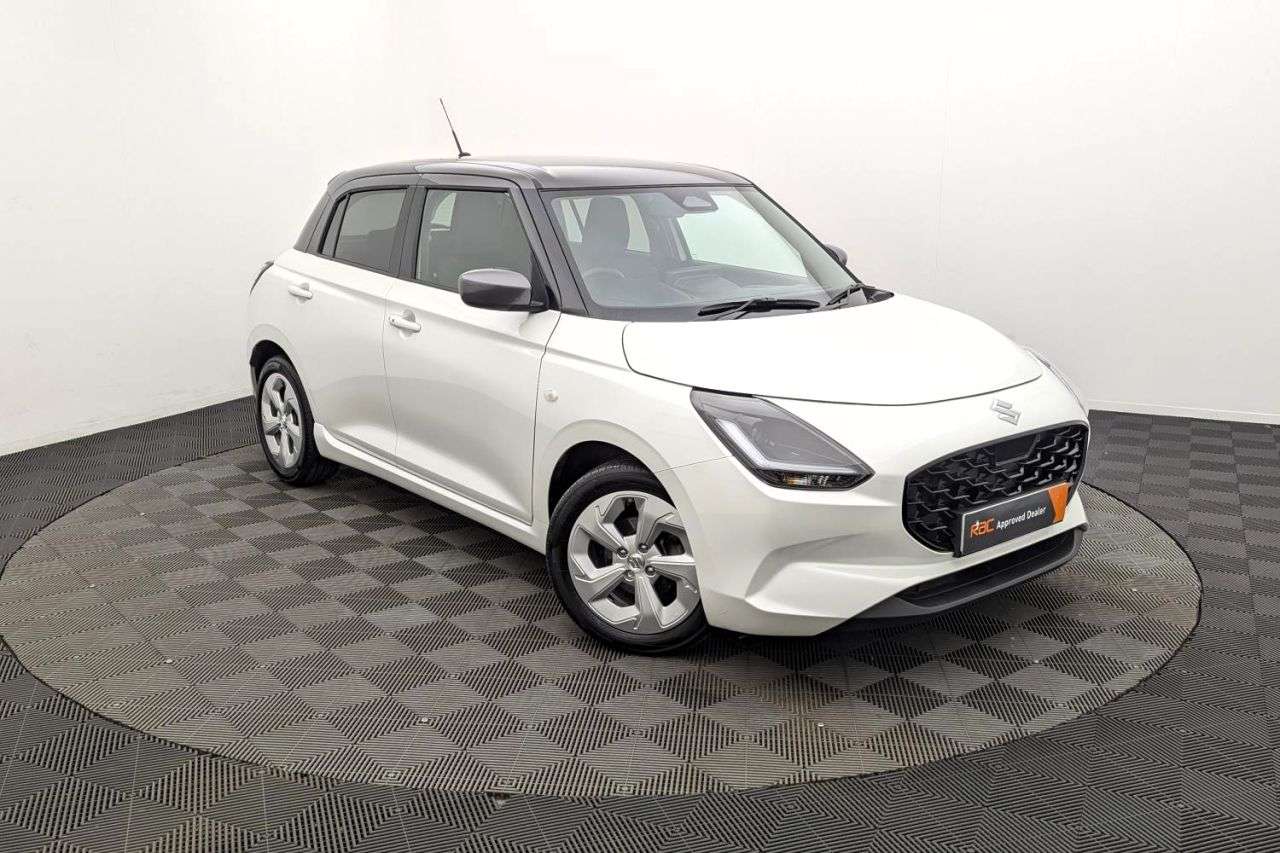 A 2025 SUZUKI SWIFT 1.2 MHEV Motion Hatchback 5dr Petrol Hybrid Manual Euro 6 (s/s) (82 ps) Awa A 2025 SUZUKI SWIFT 1.2 MHEV Motion Hatchback 5dr Petrol Hybrid Manual Euro 6 (s/s) (82 ps) Awa
