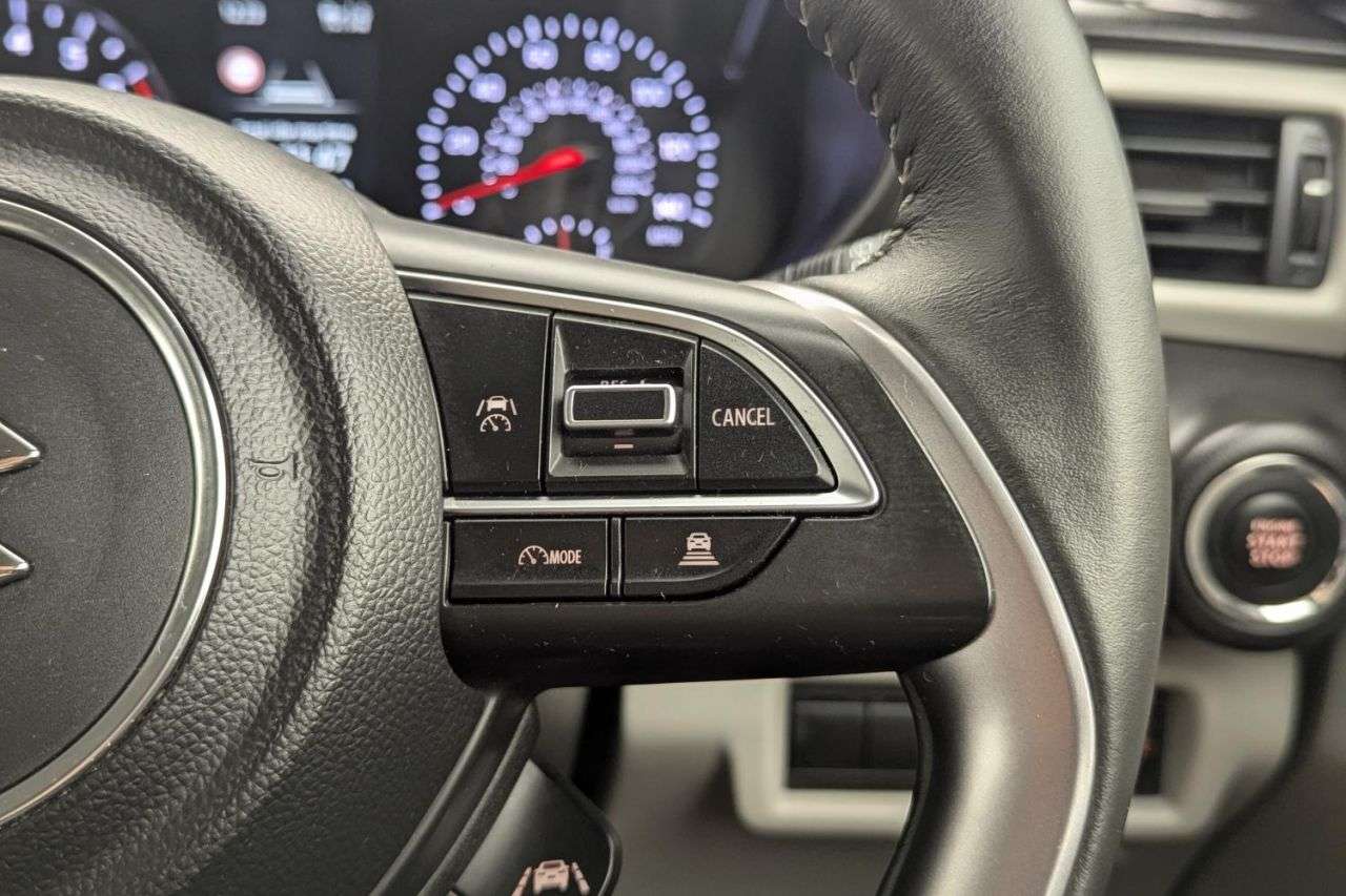 2025 SUZUKI SWIFT 2025 SUZUKI SWIFT