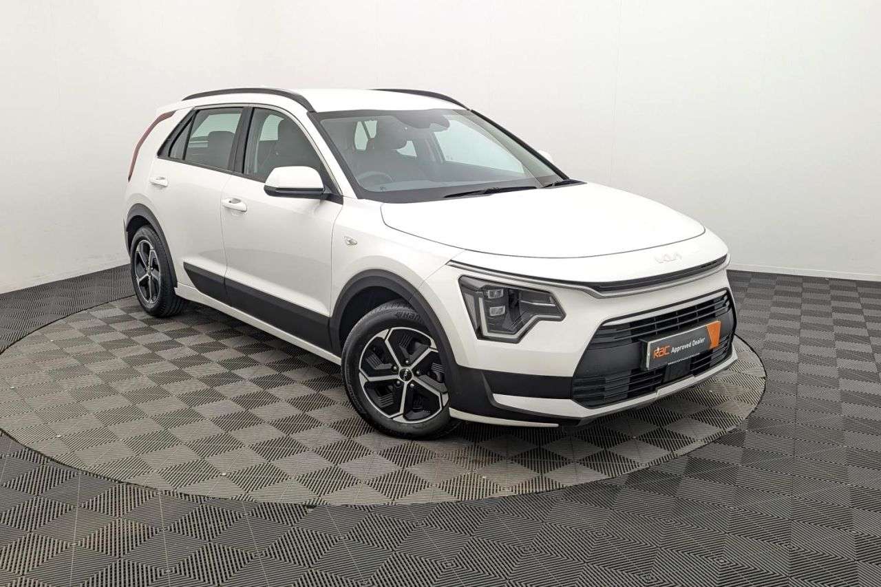 A 2022 KIA NIRO 1.6h GDi 2 SUV 5dr Petrol Hybrid DCT Euro 6 (s/s) (139 bhp) Award Winning 5 A 2022 KIA NIRO 1.6h GDi 2 SUV 5dr Petrol Hybrid DCT Euro 6 (s/s) (139 bhp) Award Winning 5