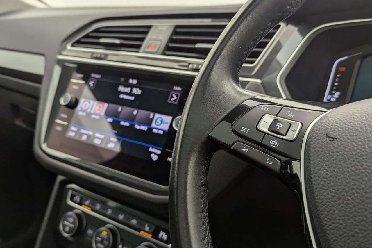2019 VOLKSWAGEN TIGUAN 2019 VOLKSWAGEN TIGUAN