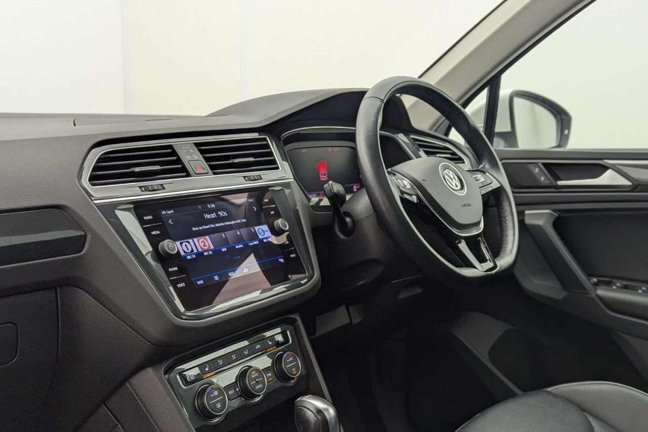 2019 VOLKSWAGEN TIGUAN 2019 VOLKSWAGEN TIGUAN