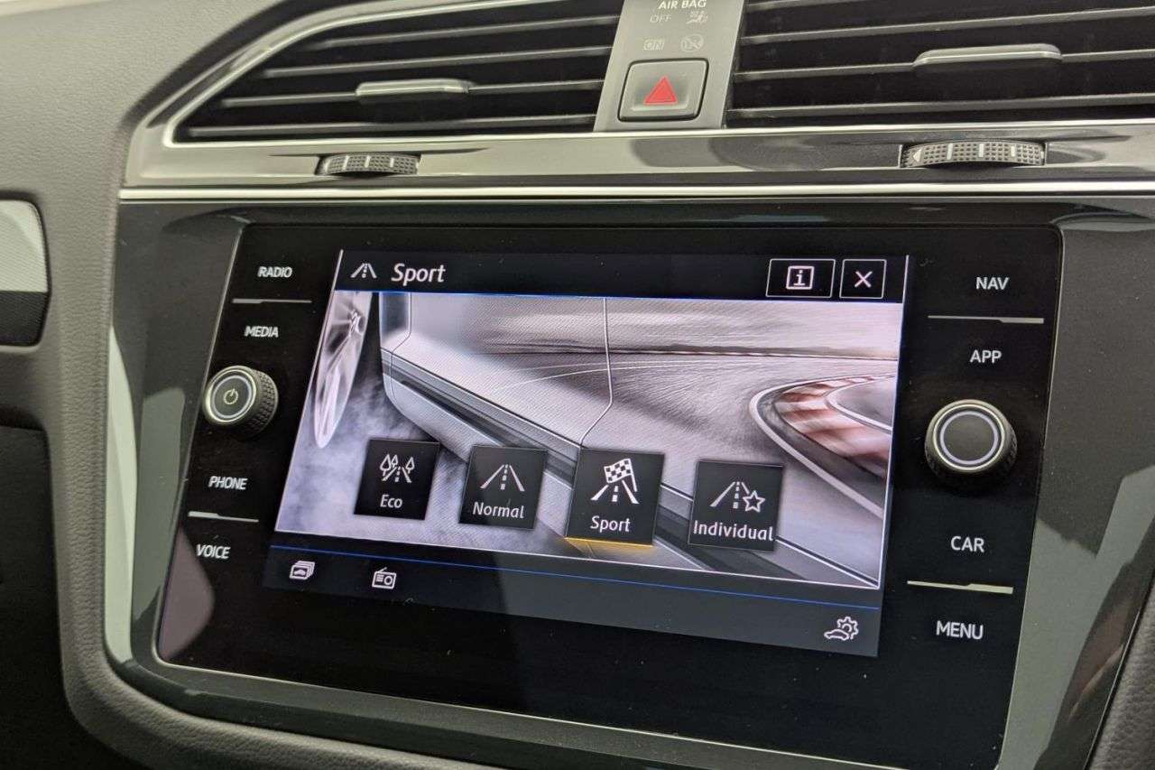 2019 VOLKSWAGEN TIGUAN 2019 VOLKSWAGEN TIGUAN