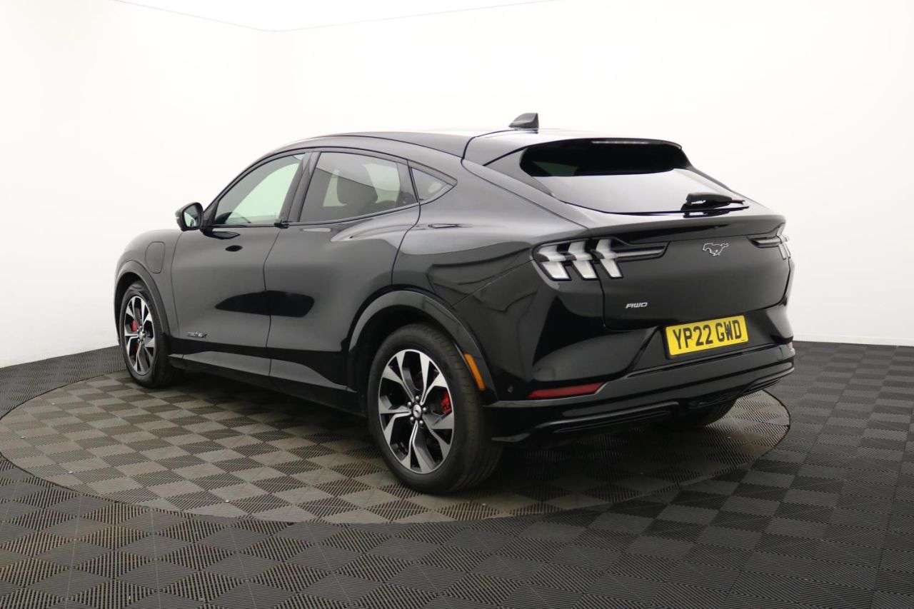 2022 FORD MUSTANG MACH-E 2022 FORD MUSTANG MACH-E
