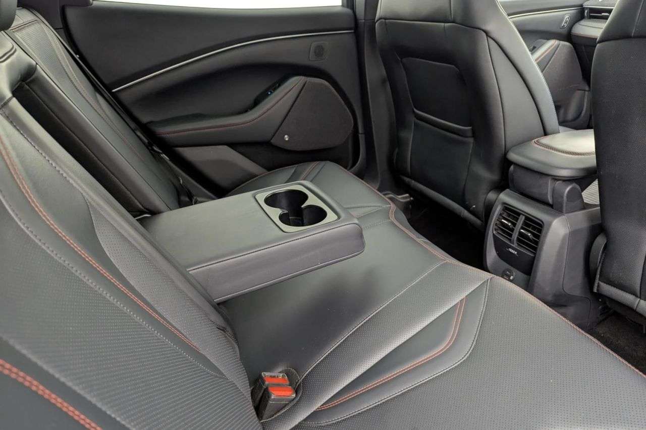 2022 FORD MUSTANG MACH-E 2022 FORD MUSTANG MACH-E