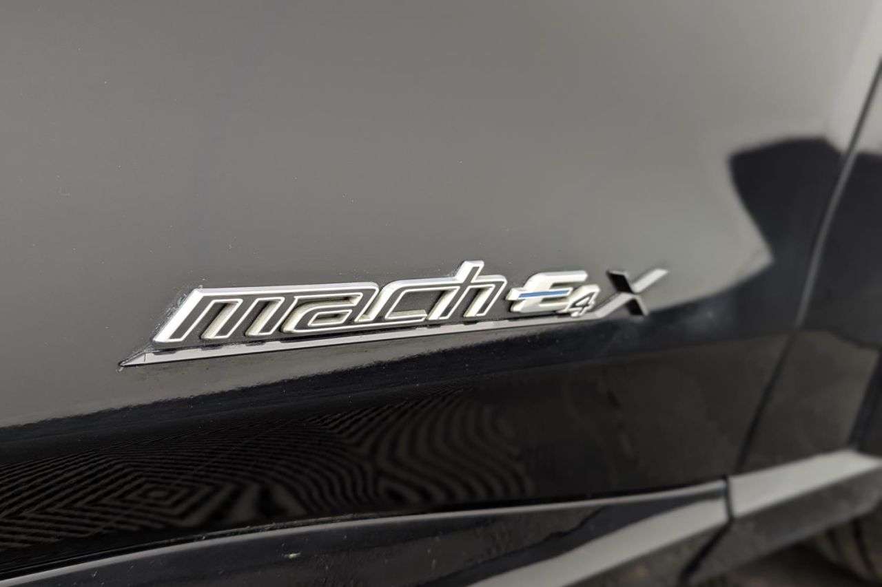 2022 FORD MUSTANG MACH-E 2022 FORD MUSTANG MACH-E