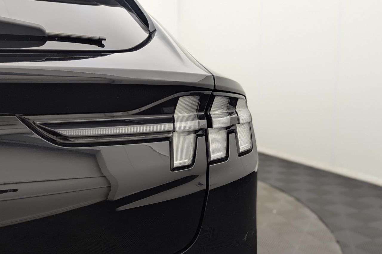 2022 FORD MUSTANG MACH-E 2022 FORD MUSTANG MACH-E