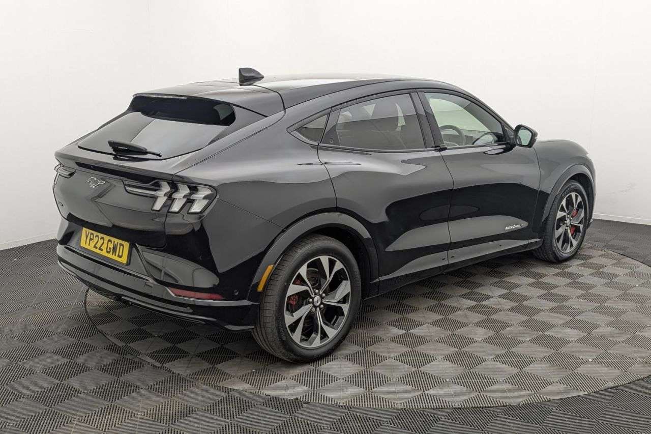 2022 FORD MUSTANG MACH-E 2022 FORD MUSTANG MACH-E