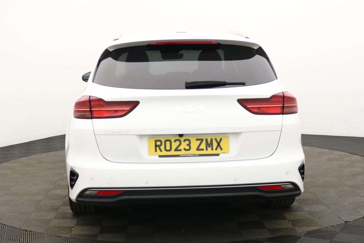 2023 KIA CEED 2023 KIA CEED