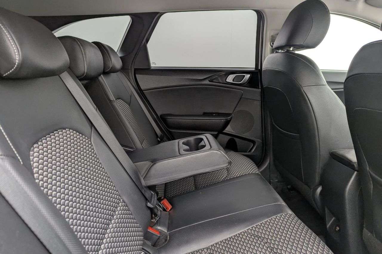 2023 KIA CEED 2023 KIA CEED