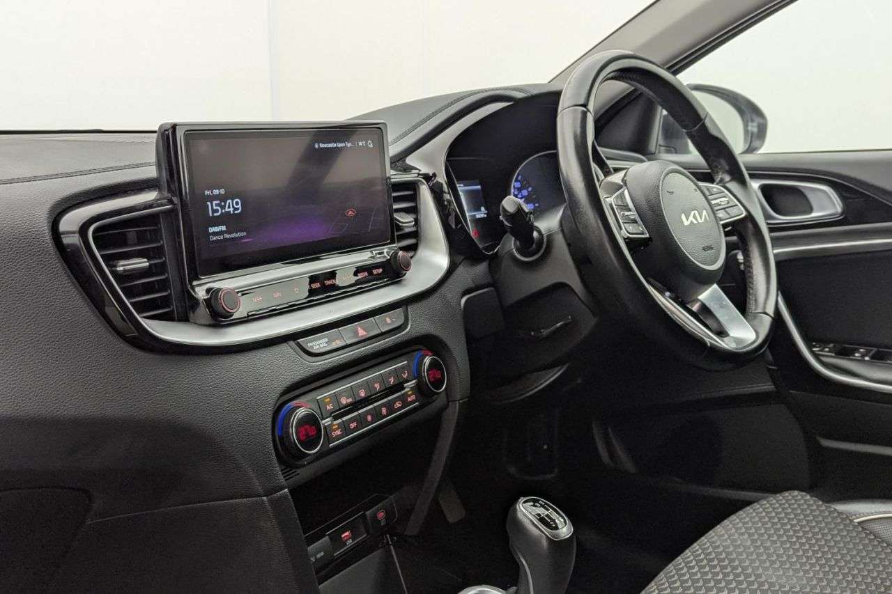 2023 KIA CEED 2023 KIA CEED