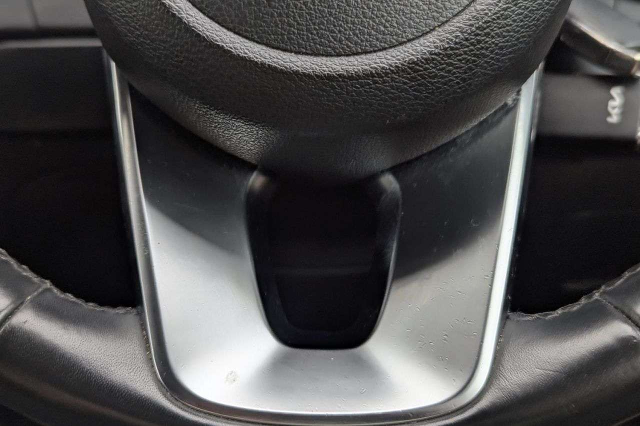 2023 KIA CEED 2023 KIA CEED