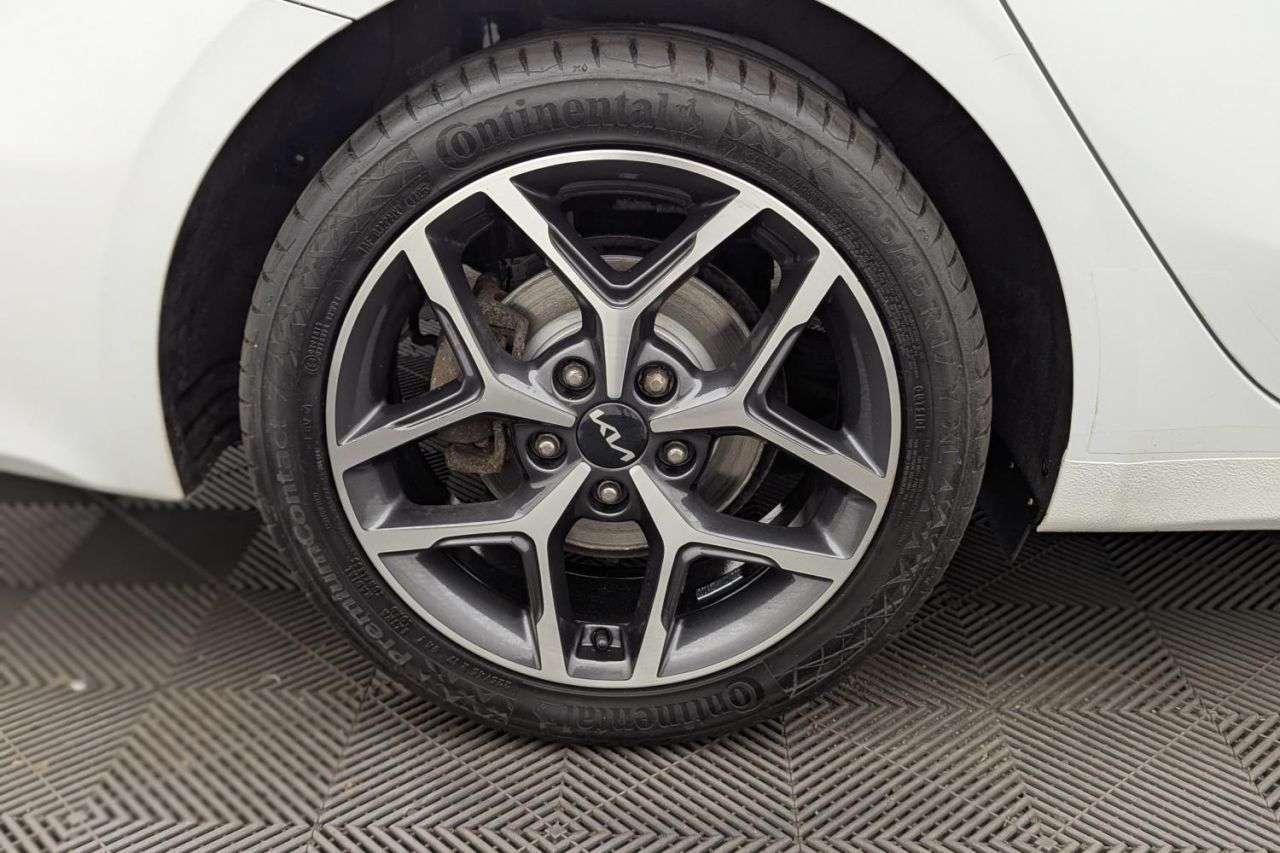 2023 KIA CEED 2023 KIA CEED