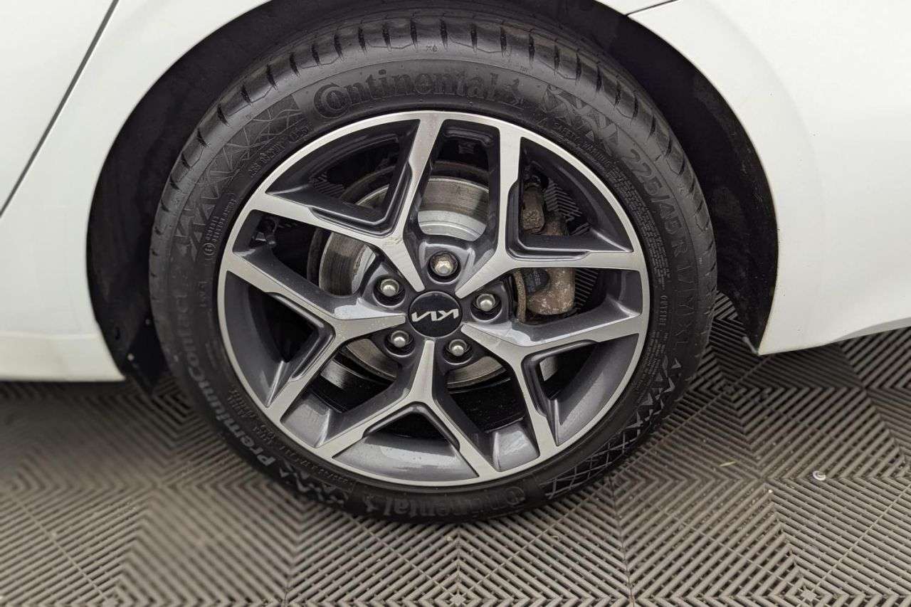 2023 KIA CEED 2023 KIA CEED