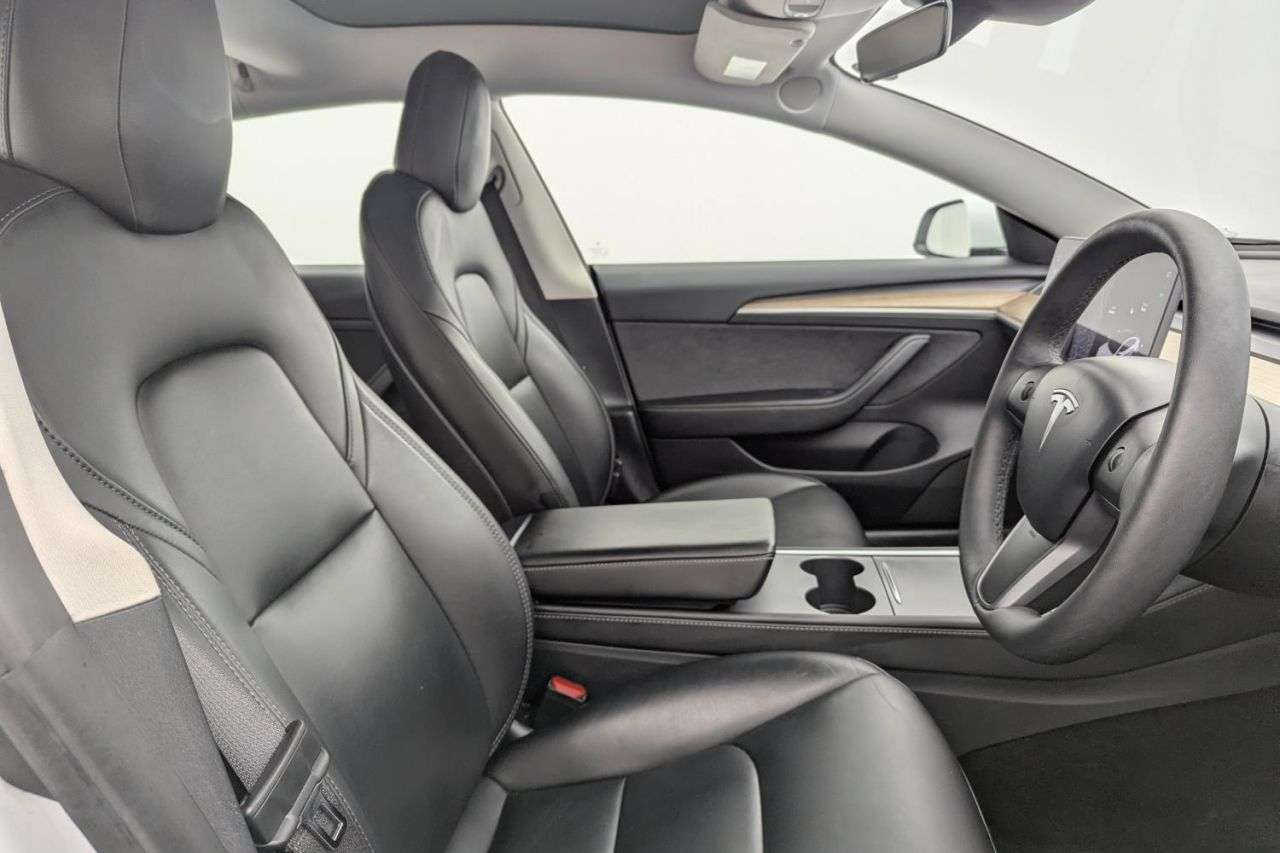 A 2023 TESLA MODEL 3 Long Range Saloon 4dr Electric Auto RWD (282 ps) Award Winning 5 Star Deale A 2023 TESLA MODEL 3 Long Range Saloon 4dr Electric Auto RWD (282 ps) Award Winning 5 Star Deale