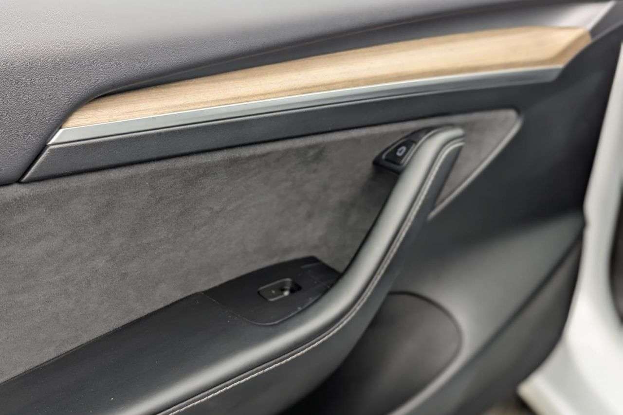 2023 TESLA MODEL 3 2023 TESLA MODEL 3