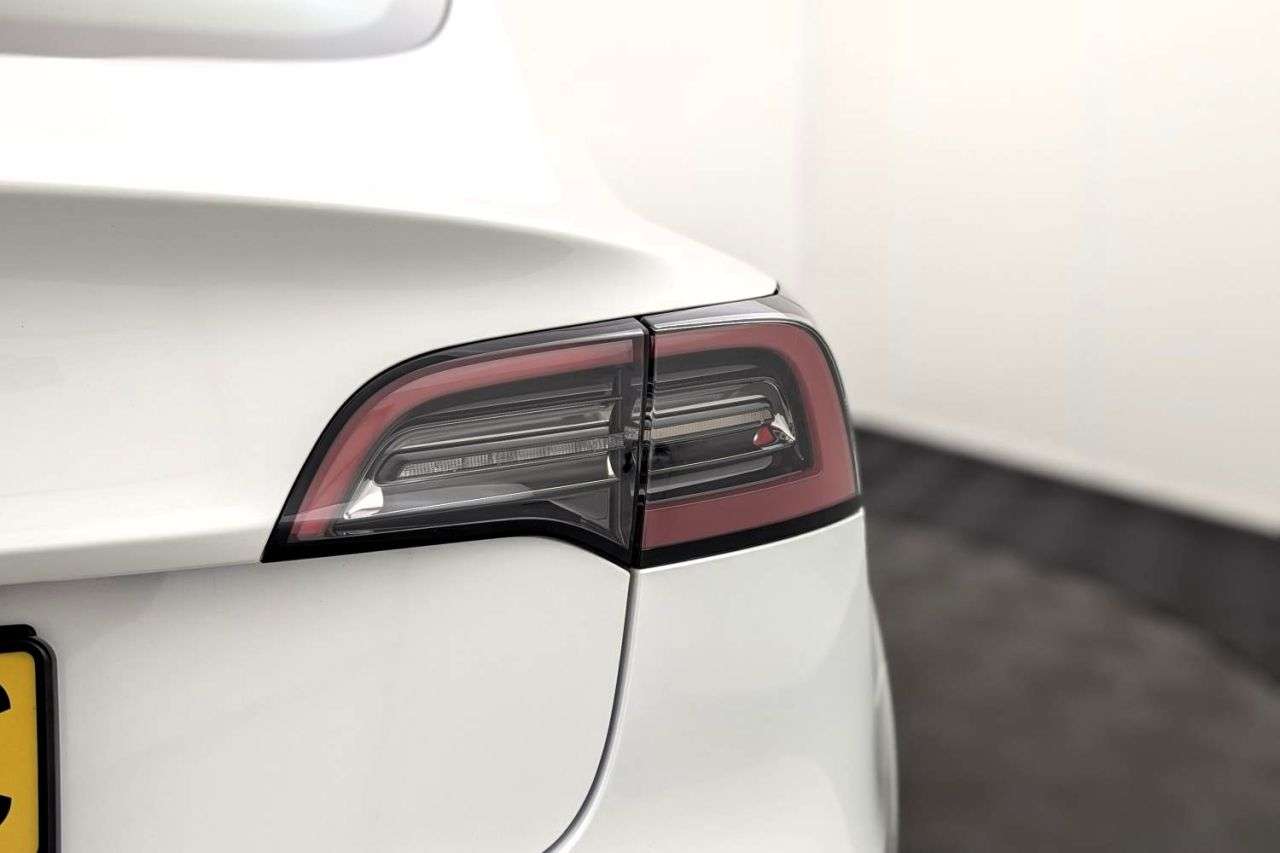 2023 TESLA MODEL 3 2023 TESLA MODEL 3