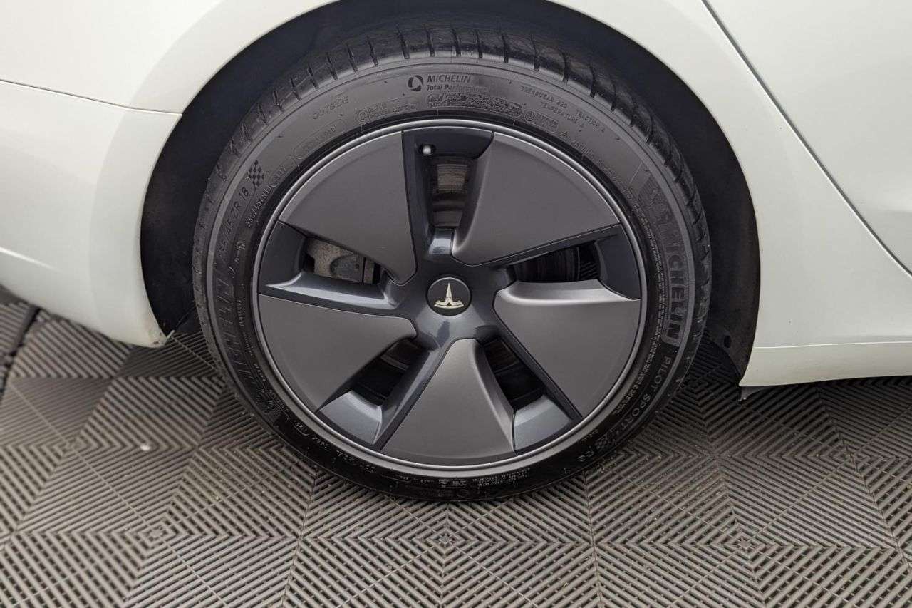 2023 TESLA MODEL 3 2023 TESLA MODEL 3