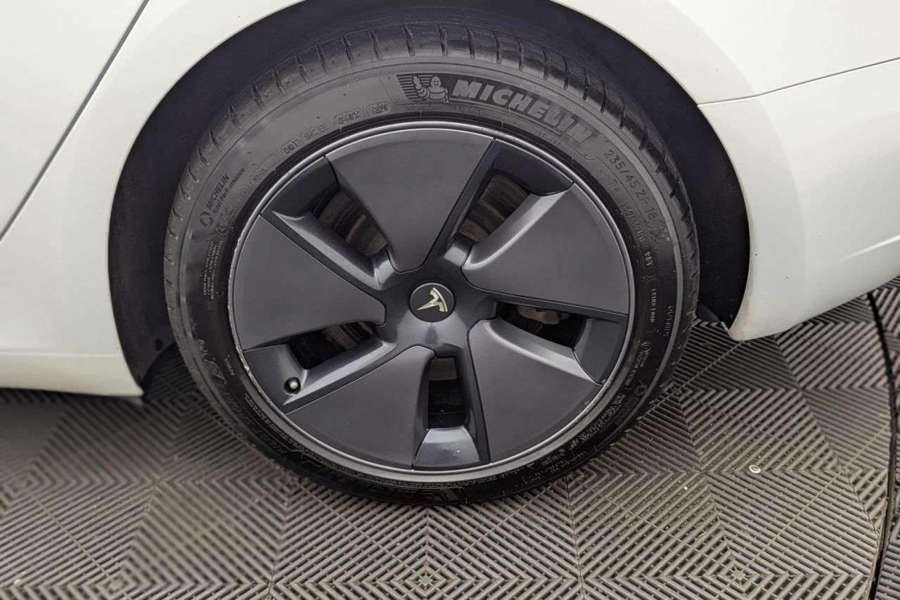 2023 TESLA MODEL 3 2023 TESLA MODEL 3