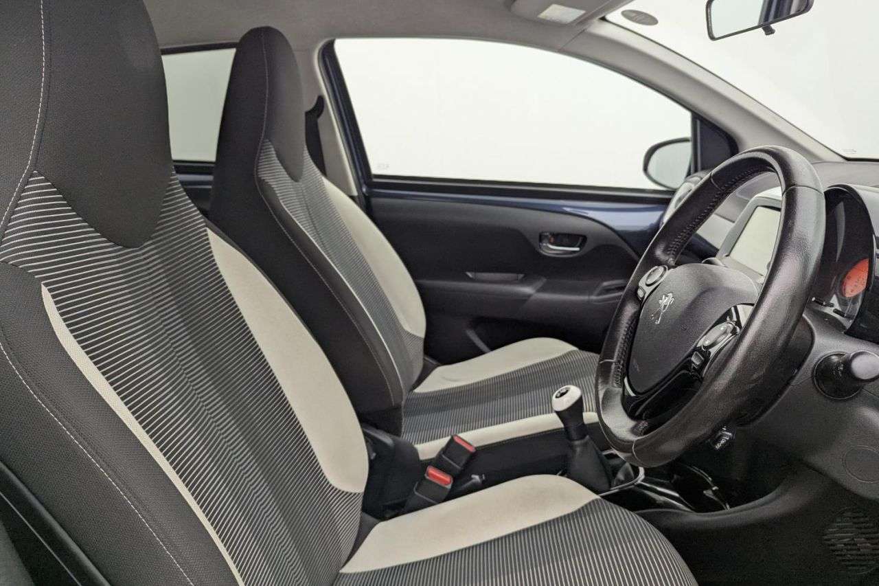 A 2018 PEUGEOT 108 1.0 Collection Hatchback 5dr Petrol Manual Euro 6 (68 ps) Award Winning 5 S A 2018 PEUGEOT 108 1.0 Collection Hatchback 5dr Petrol Manual Euro 6 (68 ps) Award Winning 5 S