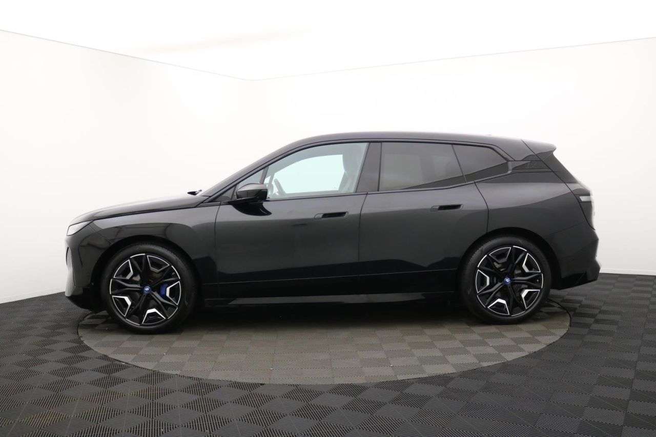 2022 BMW IX 2022 BMW IX