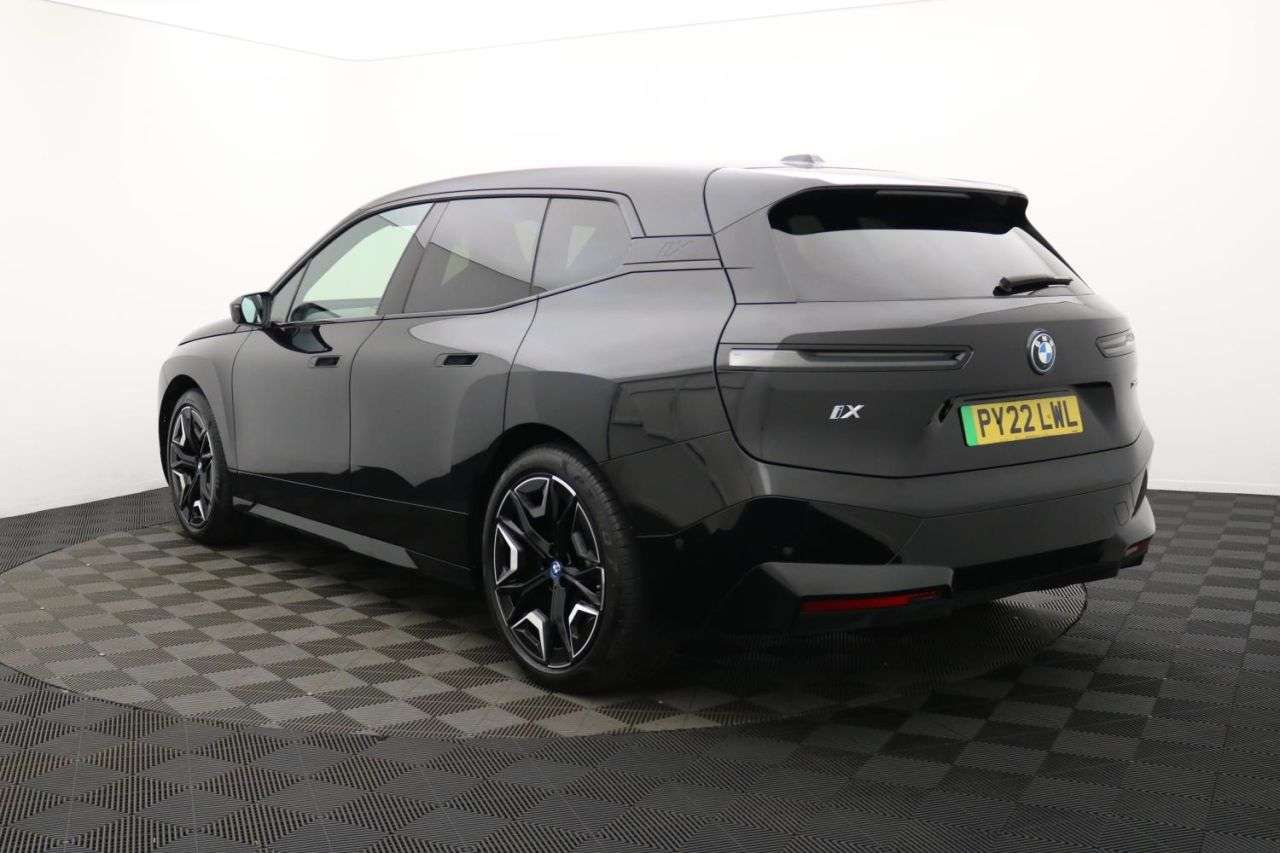 2022 BMW IX 2022 BMW IX
