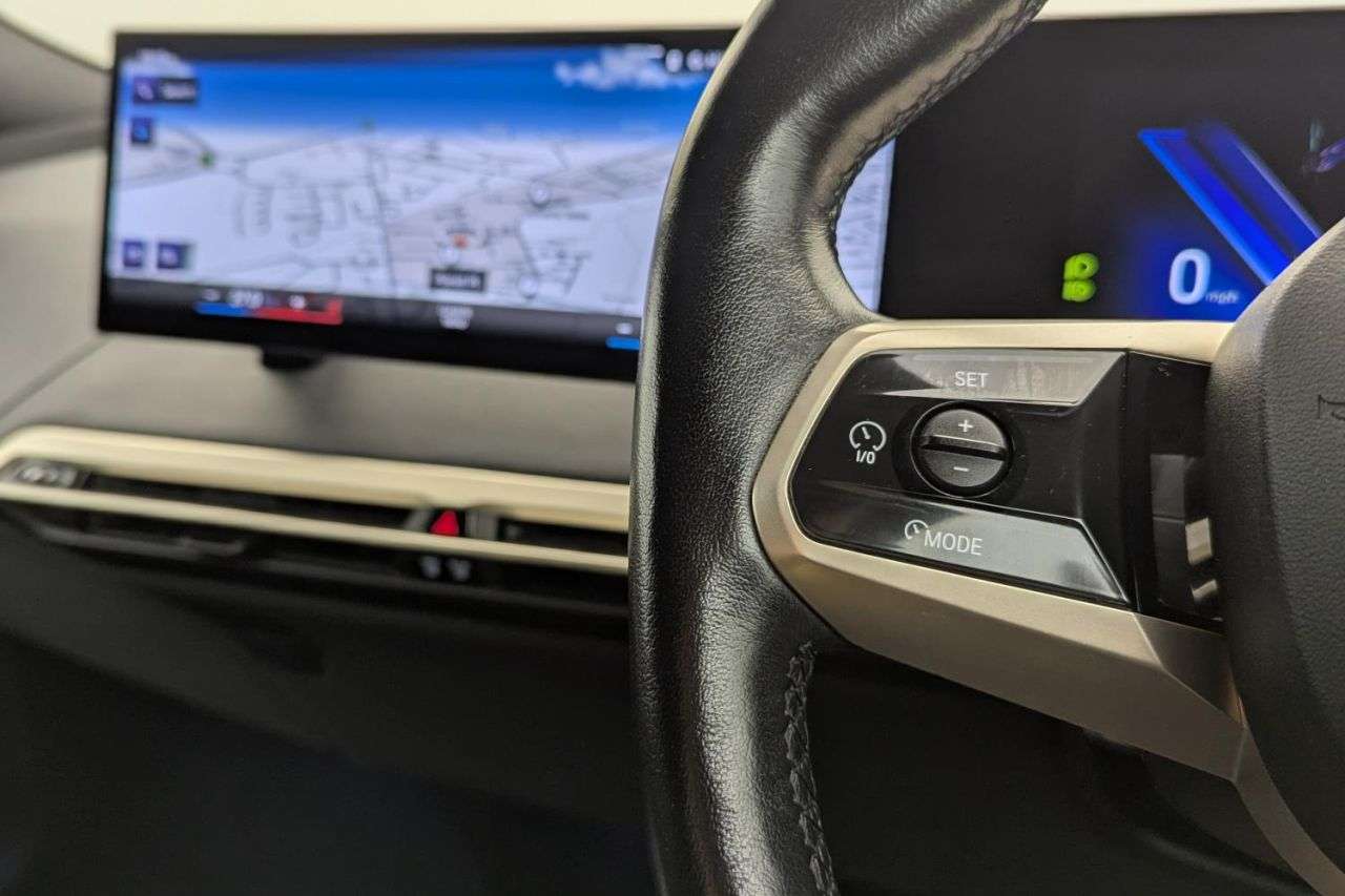 2022 BMW IX 2022 BMW IX