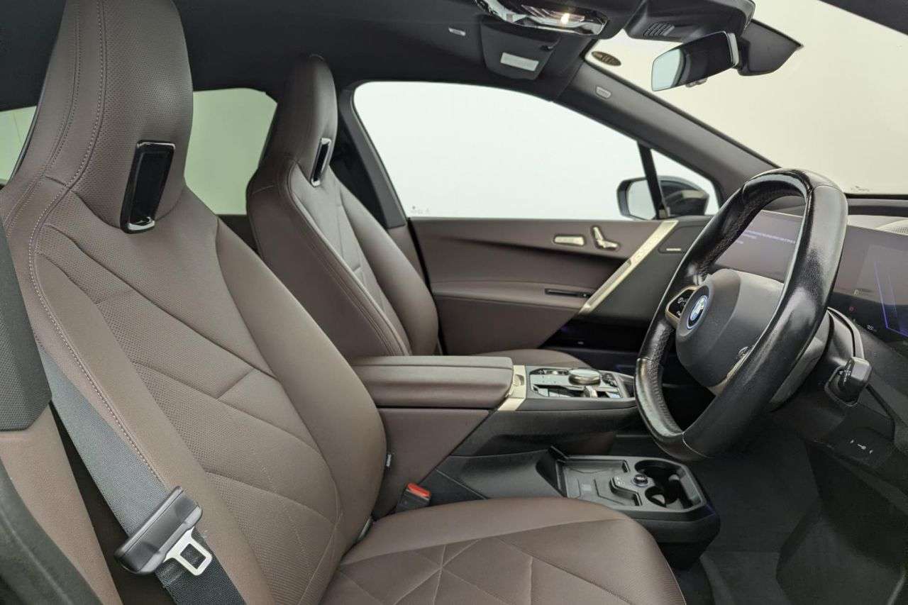 A 2022 BMW IX 40 76.6kWh M Sport SUV 5dr Electric Auto xDrive (326 ps) Award Winning 5 St A 2022 BMW IX 40 76.6kWh M Sport SUV 5dr Electric Auto xDrive (326 ps) Award Winning 5 St