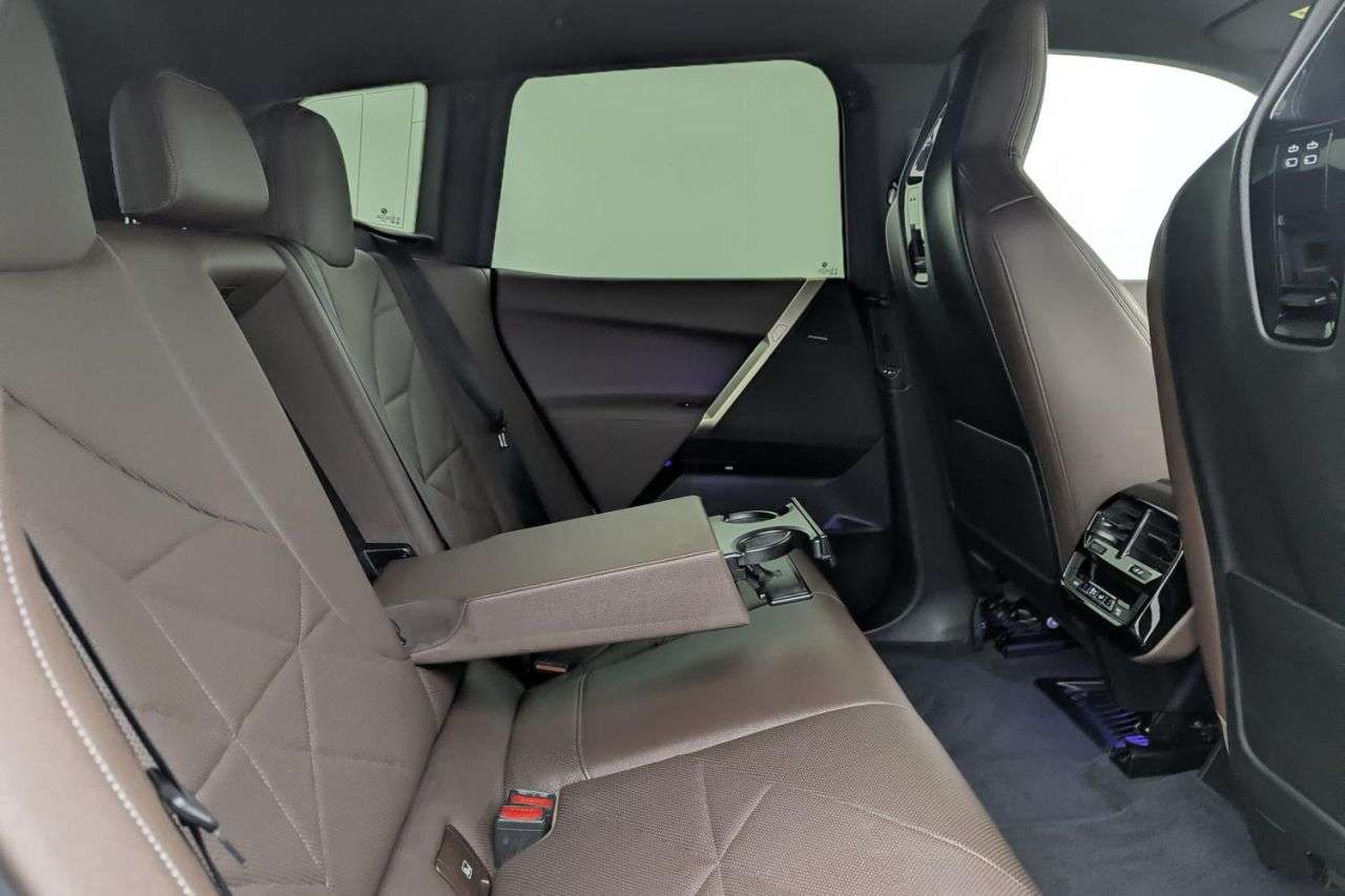 2022 BMW IX 2022 BMW IX