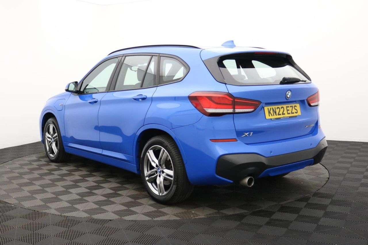 2022 BMW X1 2022 BMW X1
