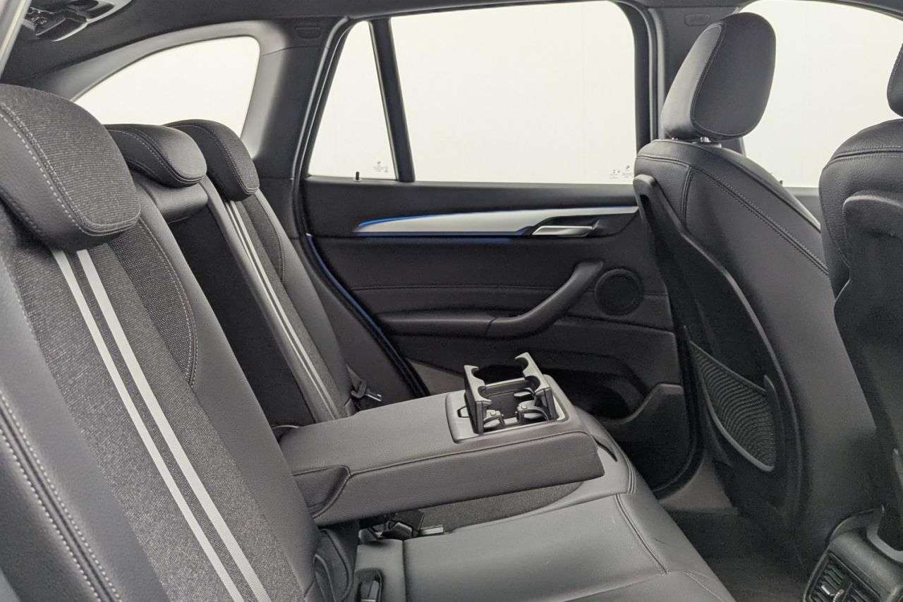 2022 BMW X1 2022 BMW X1