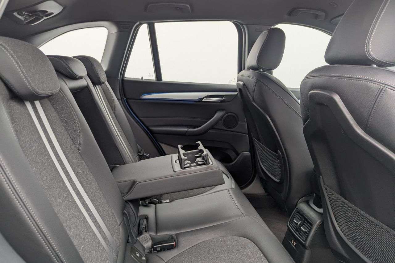 2022 BMW X1 2022 BMW X1