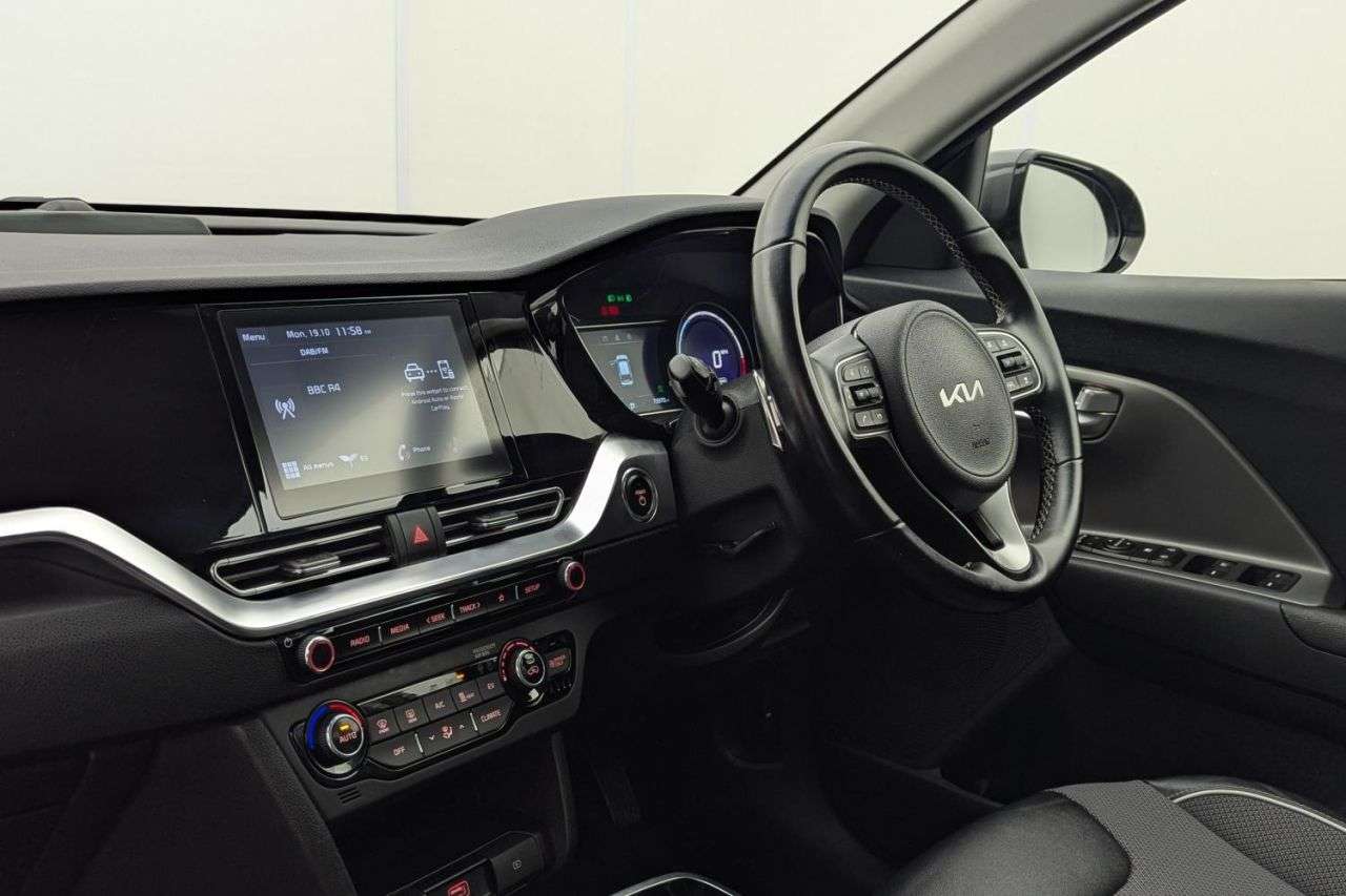 2022 KIA NIRO 2022 KIA NIRO