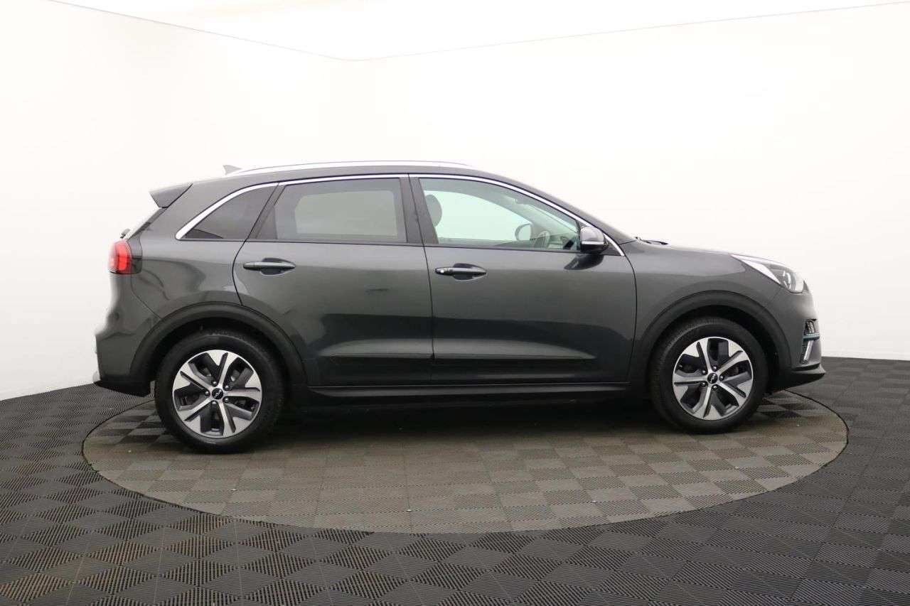 A 2022 KIA NIRO 64kWh 2 SUV 5dr Electric Auto (201 bhp) Award Winning 5 Star Dealership A 2022 KIA NIRO 64kWh 2 SUV 5dr Electric Auto (201 bhp) Award Winning 5 Star Dealership
