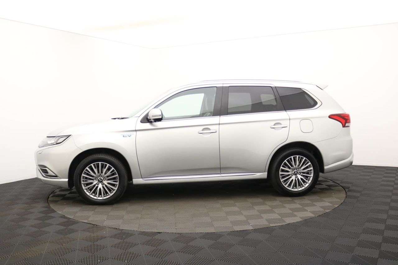 2020 MITSUBISHI OUTLANDER 2020 MITSUBISHI OUTLANDER