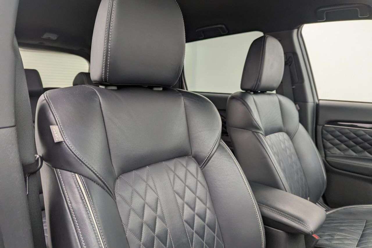 2020 MITSUBISHI OUTLANDER 2020 MITSUBISHI OUTLANDER
